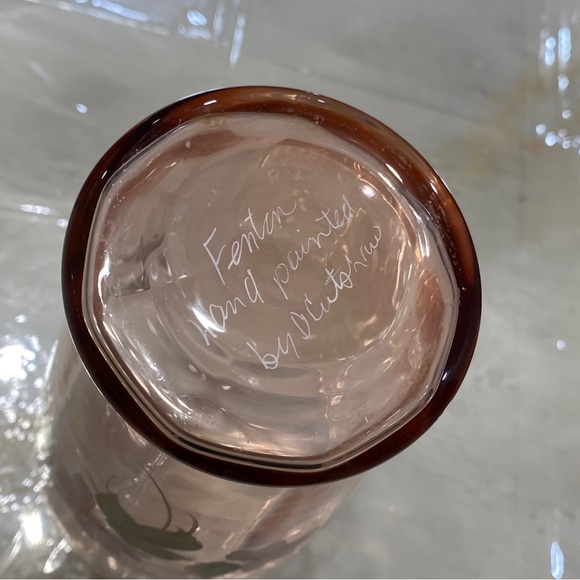 Fenton tall hand painted pink vase - Picture 8 of 9